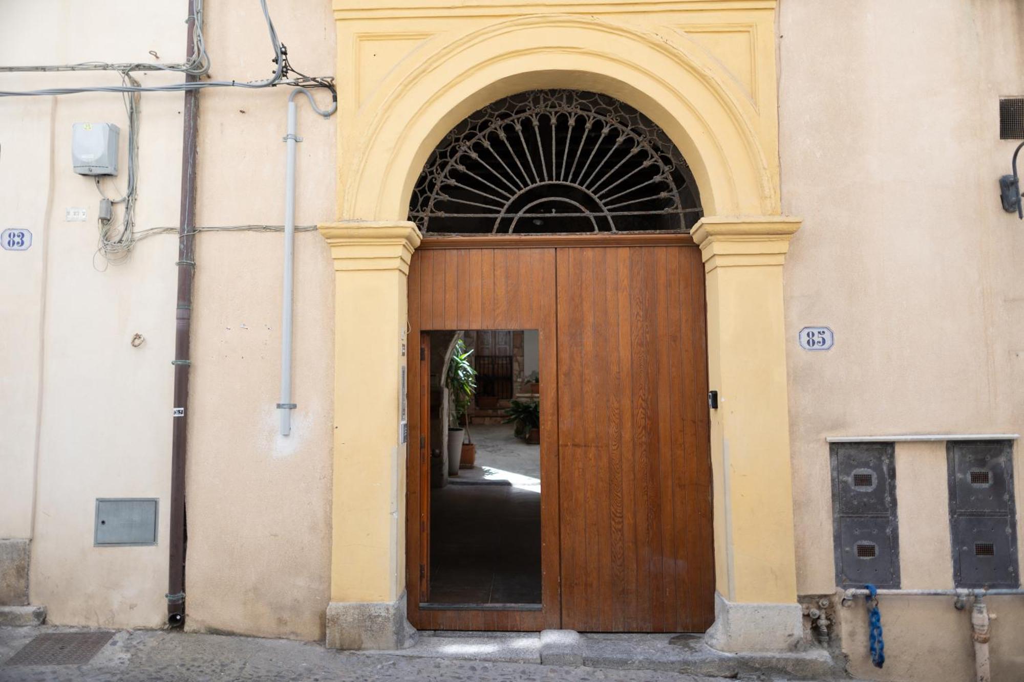Cortile Gioeni Apartment Cefalù Extérieur photo